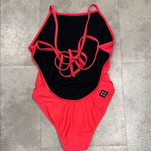 Jolyn one piece coral swimsuit DAYNO 3 size 30